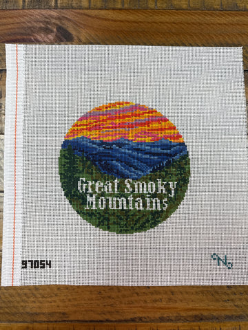 Great Smoky Mountains Round (NeedlePaint)