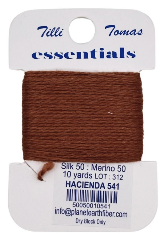Essentials Card 541 Hacienda