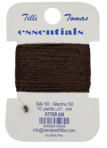 Essentials Card 628 Otter