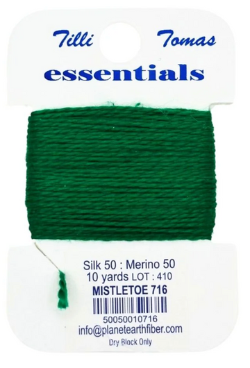 Essentials Card 716 Mistletoe