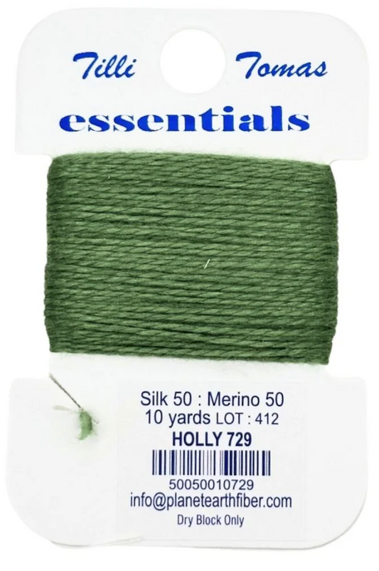 Essentials Card 729 Holly