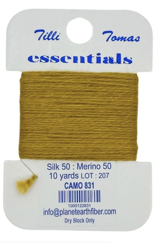 Essentials Card 831 Camo