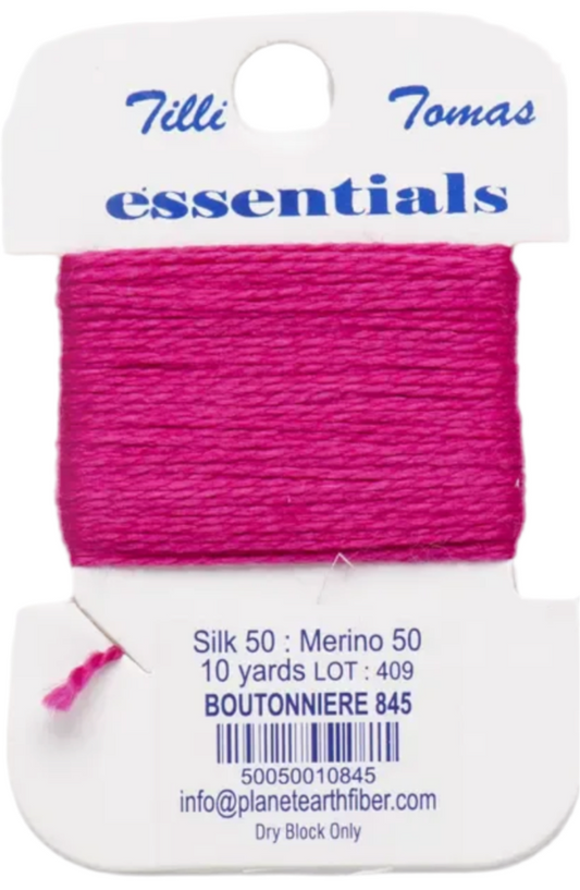 Essentials Card 845 Boutonniere