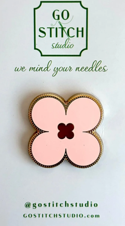Pink Clover Needleminder
