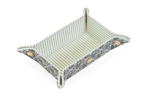 Small Snap Tray Surrey