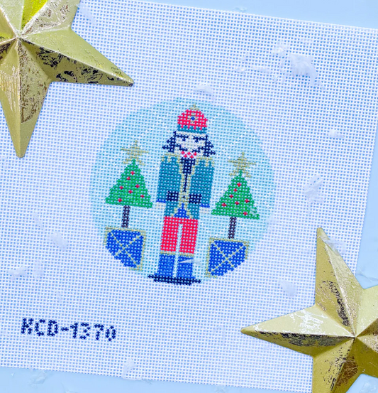 Topiary Nutcracker Round