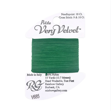 V685 Turf Green