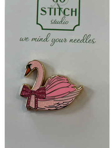 Pink Glitter Swan with Bow Needle Minder