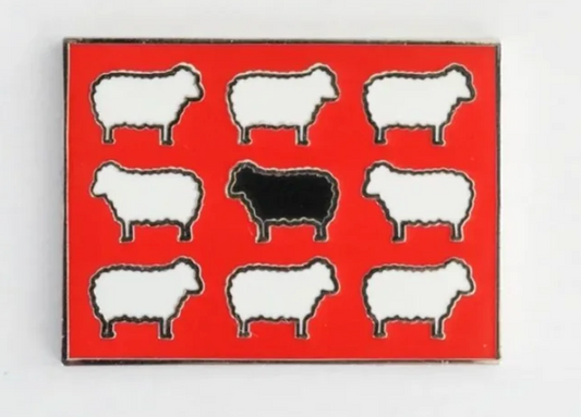 Black Sheep Red Diana Needleminder