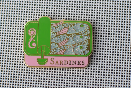 Pink and Green Sardine Can Needle Minder