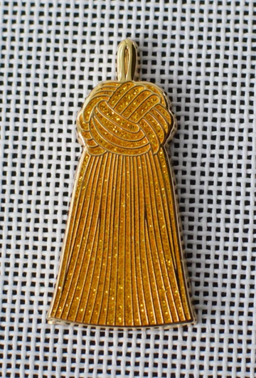 Gold Glitter French Knot Tassel Needleminder