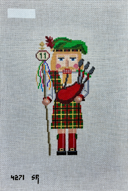 Twelve Days- Nutcrackers- Day 11 (Trunk Show)