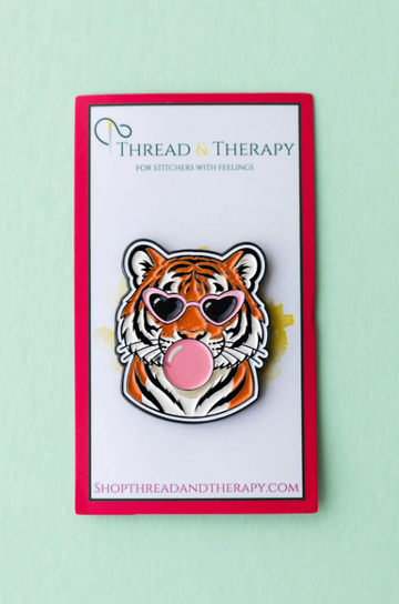 Bubblegum Tiger Needleminder