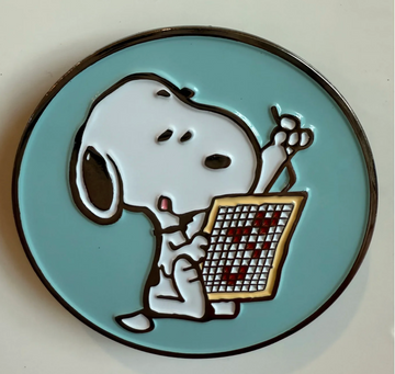 Snoopy Loves Needlepoint Needleminder
