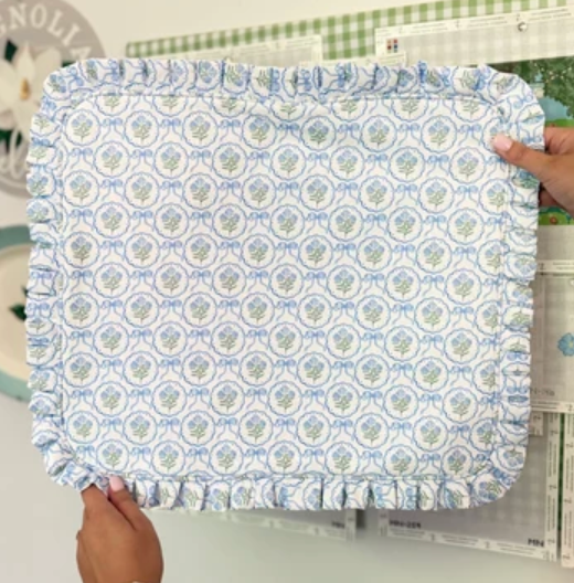 Blue Scallop Floral Hydrangea Ruffle Carryall Project Bag