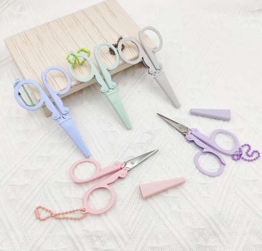 Portable Folding Scissors